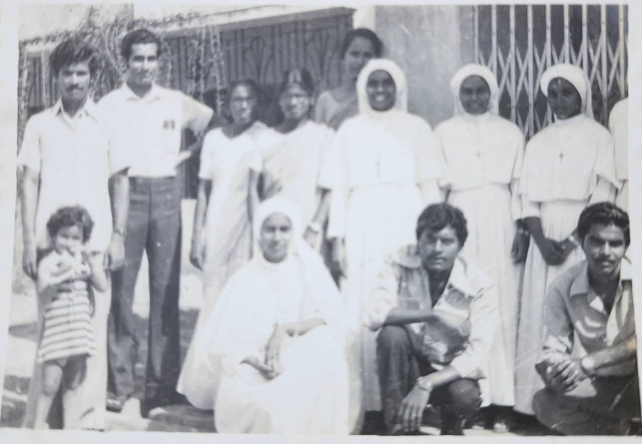 Sqn. Ldr. Cyriac with his family